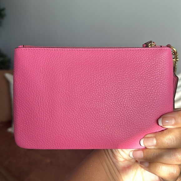 NWT COACH SM WRISTLET - Picture 4 of 11